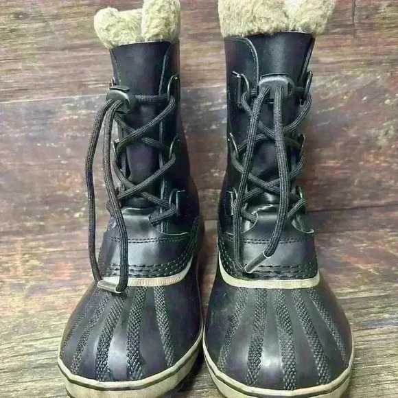Sorel Waterproof Black Rain Snow Boots Women’s Size 5 - Picture 2 of 8